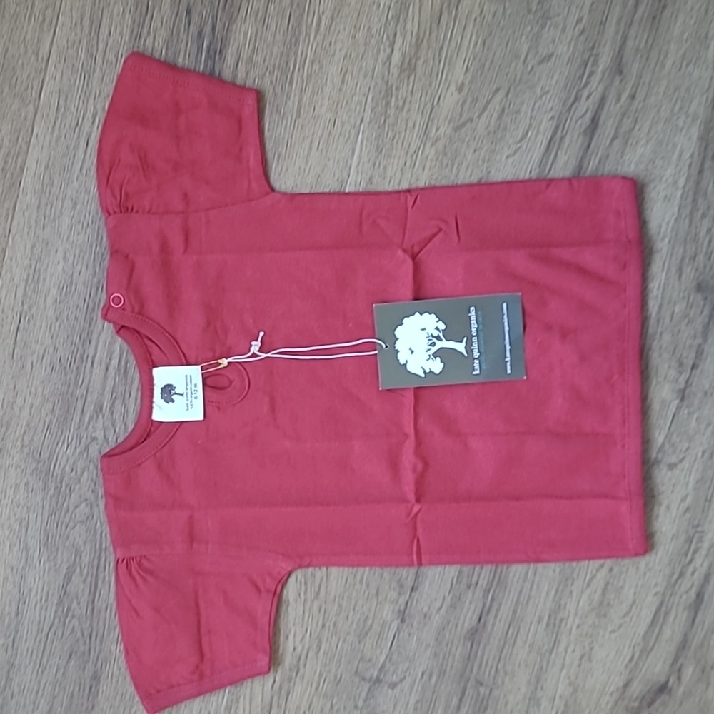 Kate Quinn Organics tee size 6-12m